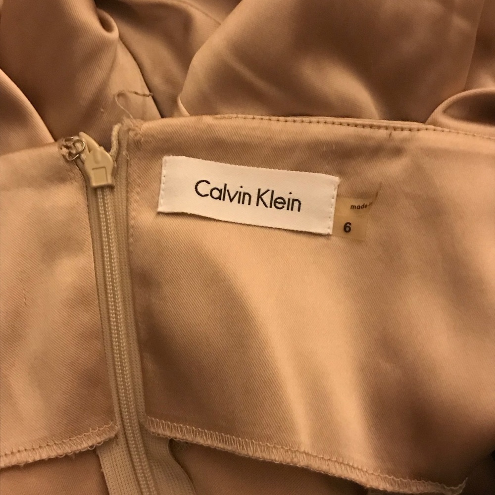 Calvin Klein size 6 champagne cocktail dress
